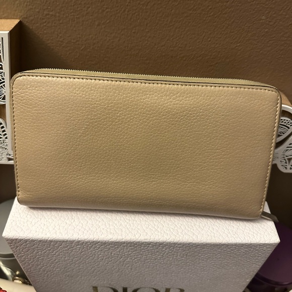 Preloved Celine Wallet Card Bill Holder Large Zip Multifunction (Made In Italy) - Picture 5 of 16